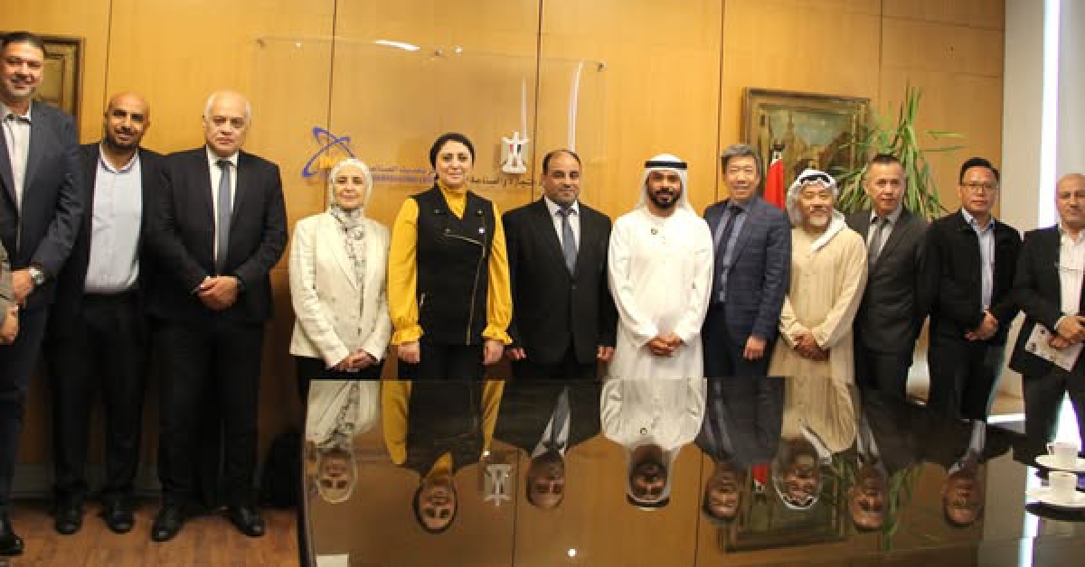 المدير التنفيذي للمركز يعقد اجتماعاً رفيع المستوى مع نخبة من المستثمرين الإماراتيين والصينيين لبحث استكشاف وتعزيز الفرص الاستثمارية المشتركة