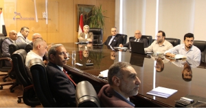 المديرالتنفيذي لمركز تحديث الصناعة يعقد اجتماعاً تنسيقياً مع عدد من الشركات الكبرى العاملة في تصنيع الطلمبات المحلية لتوطين الصناعة محليا