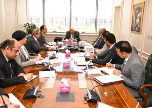 وزير الصناعة والنقل يبحث مع شركة مجموعة العربي سبل تطوير صناعة الأجهزة المنزلية وتعميق التصنيع المحلي