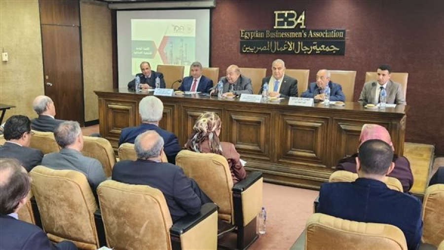 رئيس هيئة التنمية الصناعية خلال إجتماعه مع جمعية رجال الأعمال: تيسيرات مالية غير مسبوقة تقدمها هيئة التنمية الصناعية لدعم وتشجيع المصنعين