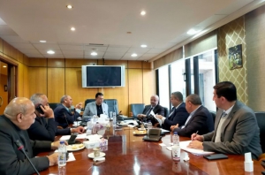 « تحديث الصناعة» تناقش مع «الصناعات النسيجية» آليات دعم المصانع للحصول على شهادات الجودة الدولية وتدريب العمالة