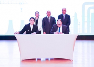 وزيرا الصناعة والنقل و وزيرة البيئة يشهدان توقيع بروتوكولي تعاون بين مركز تحديث الصناعة وجهاز شؤون البيئة في مجال تعزيز مفهوم الاقتصاد الأخضر