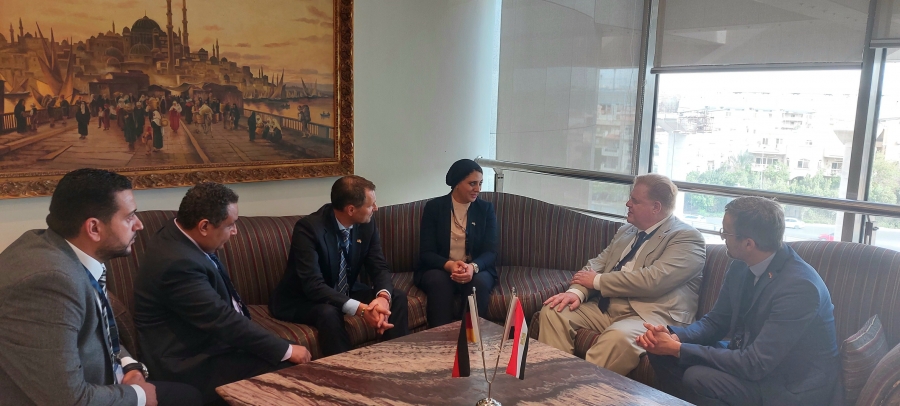 مدير مركز تحديث الصناعة تبحث مع مستشار وزارة الاقتصاد الألمانية تقييم مخرجات برنامج تدريب المديرين وتعزيز التعاون المشترك