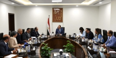 رئيس الوزراء يتابع إجراءات توطين الصناعة ومستلزمات الإنتاج